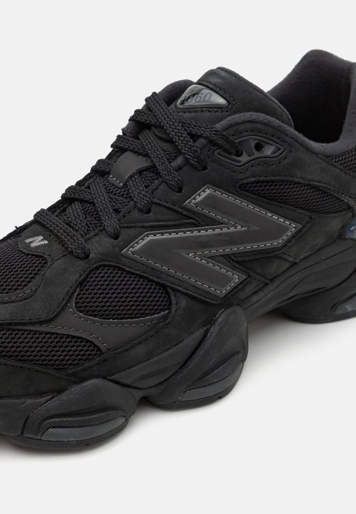 New Balance 9060 negro
