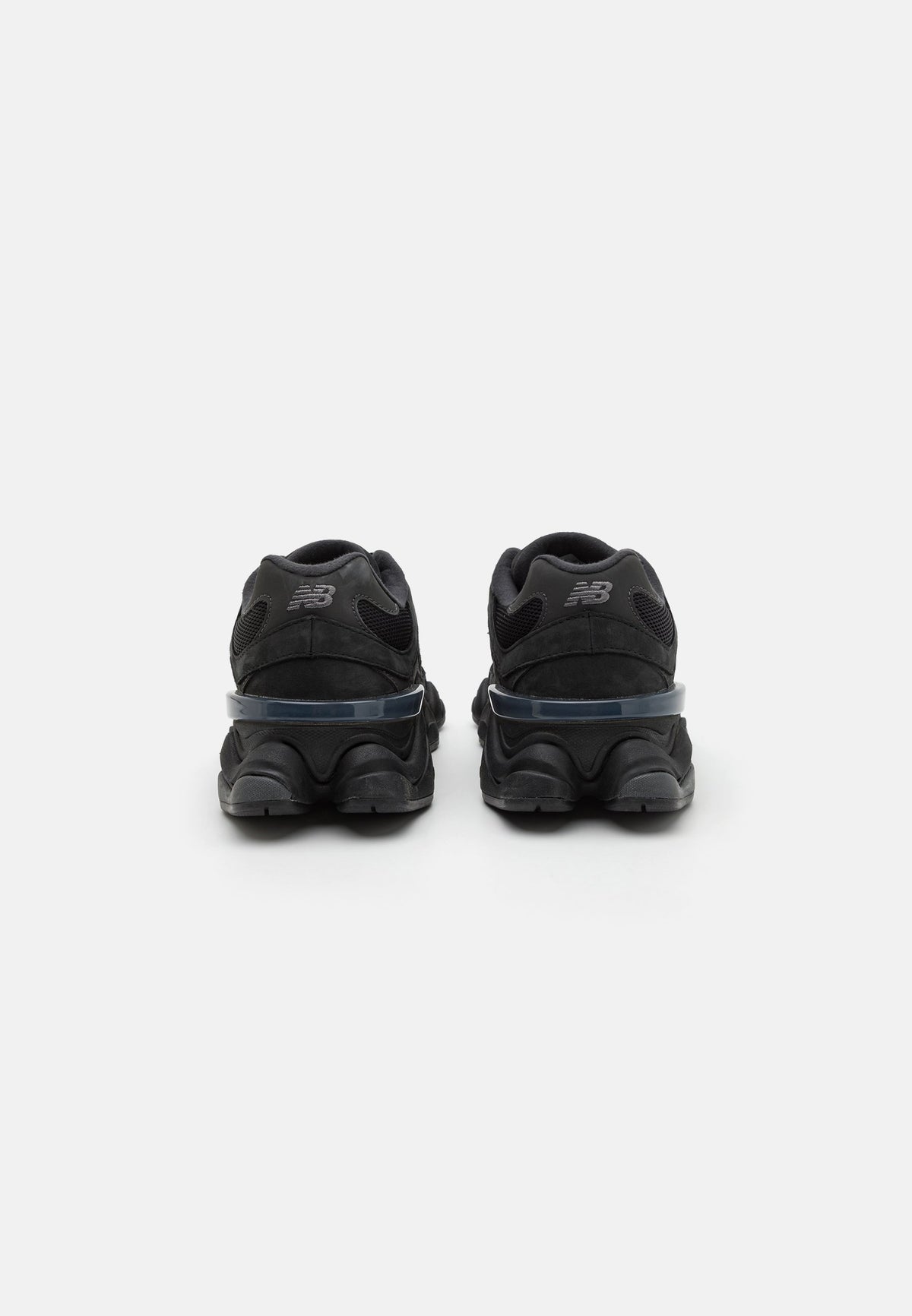 New Balance 9060 negro